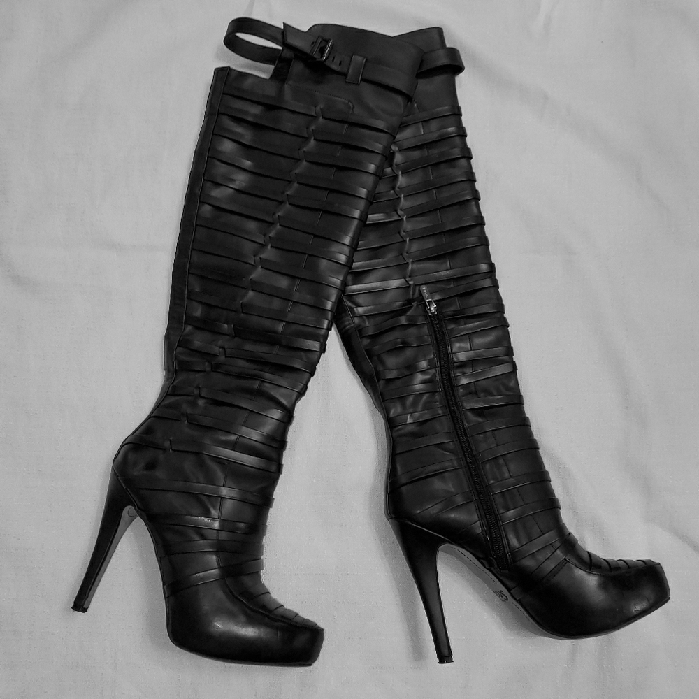 Circus by Sam Edelman black knee high boots